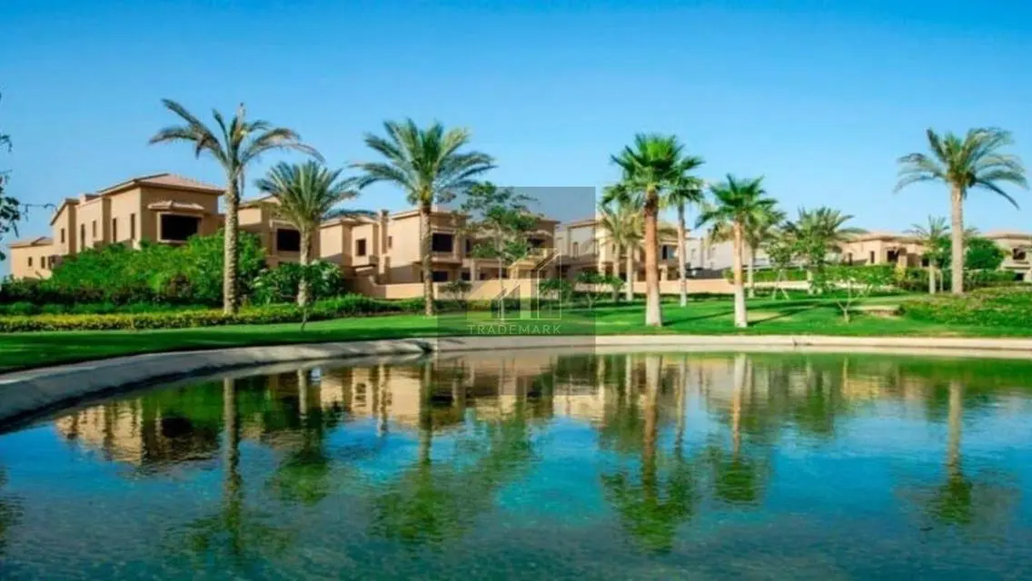 Luxurious Apartment with Spacious Living and Amenities