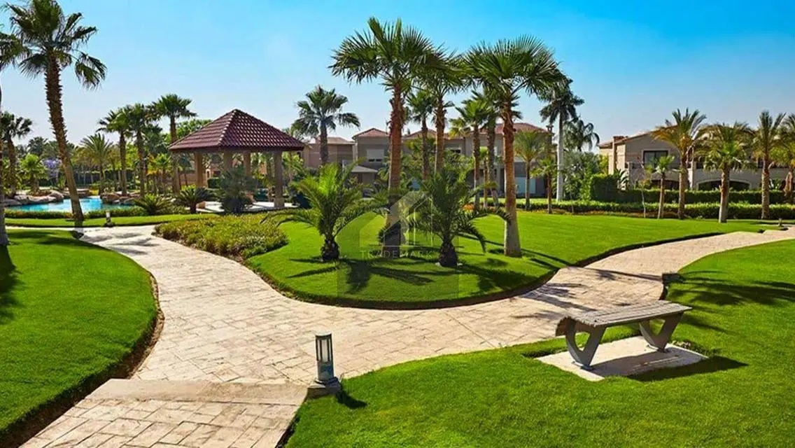 Luxurious Apartment with Spacious Living and Amenities