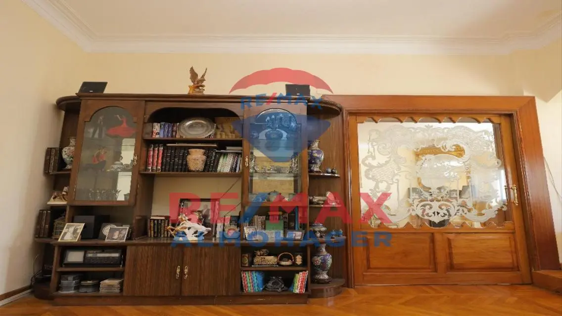 Luxury Apartment for Sale with 200 sqm