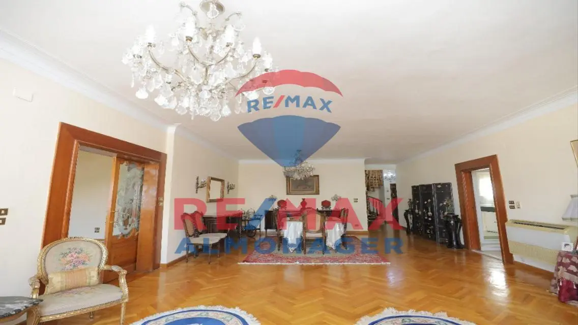 Luxury Apartment for Sale with 200 sqm