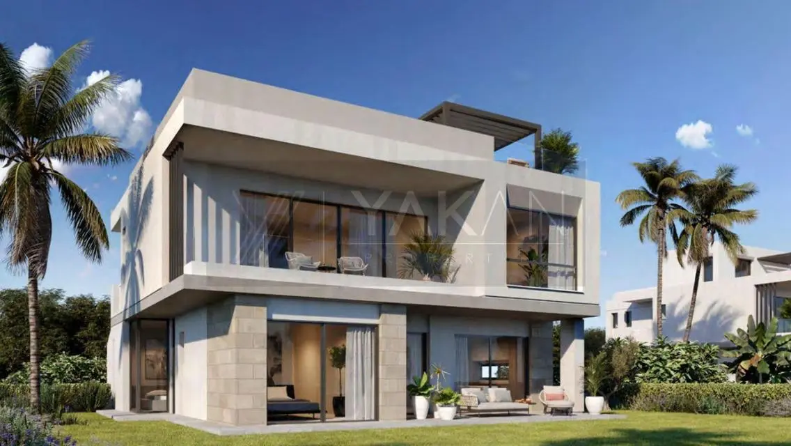 Luxurious Villa in Prime Location at Swan Lake