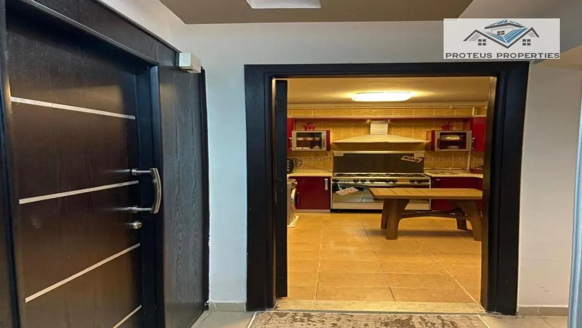 Luxury Apartment Spanning 140 Sq M in Prime Location