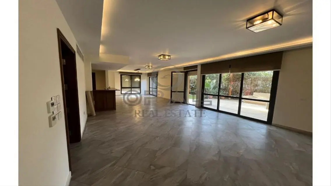Duplex for Sale in Westown Beverly Hills