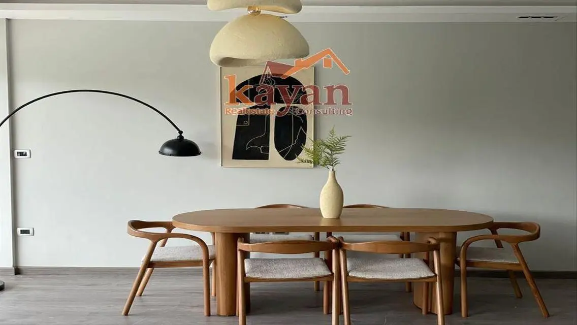 Luxury 3-Bedroom Apartment in the Heart of the City