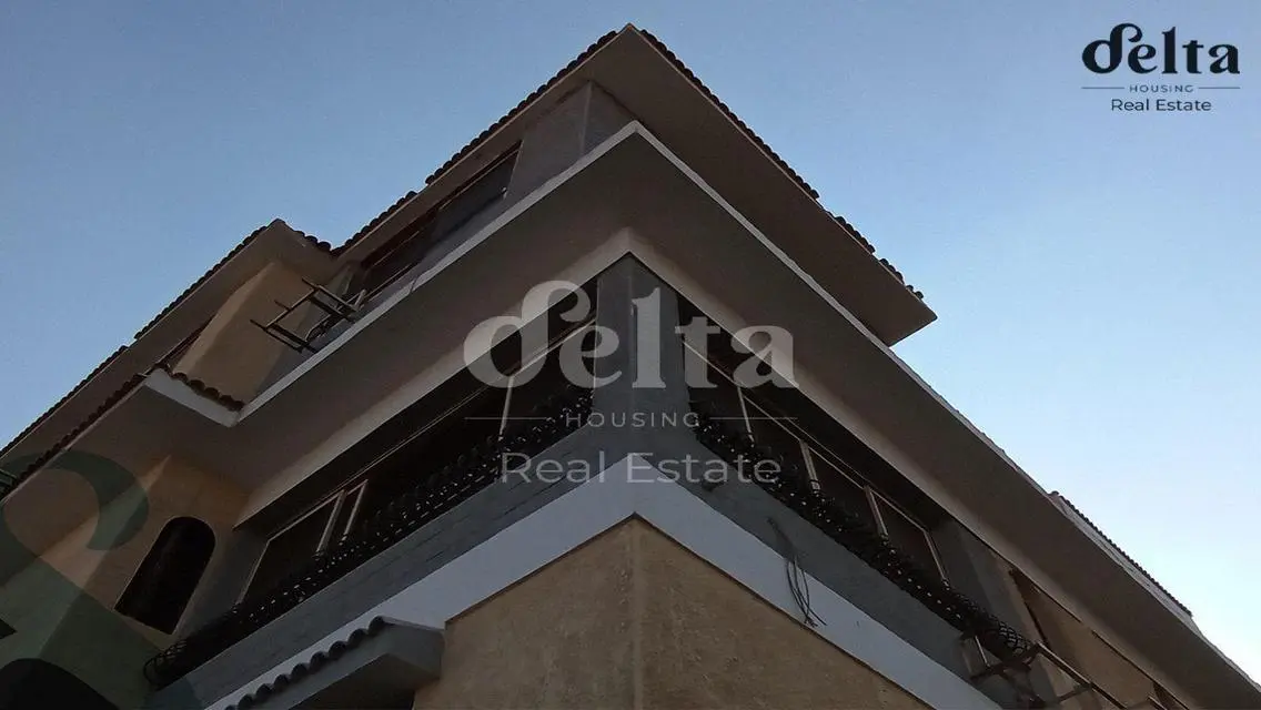 Luxurious Apartment with 70000 Square Meters of Comfort!