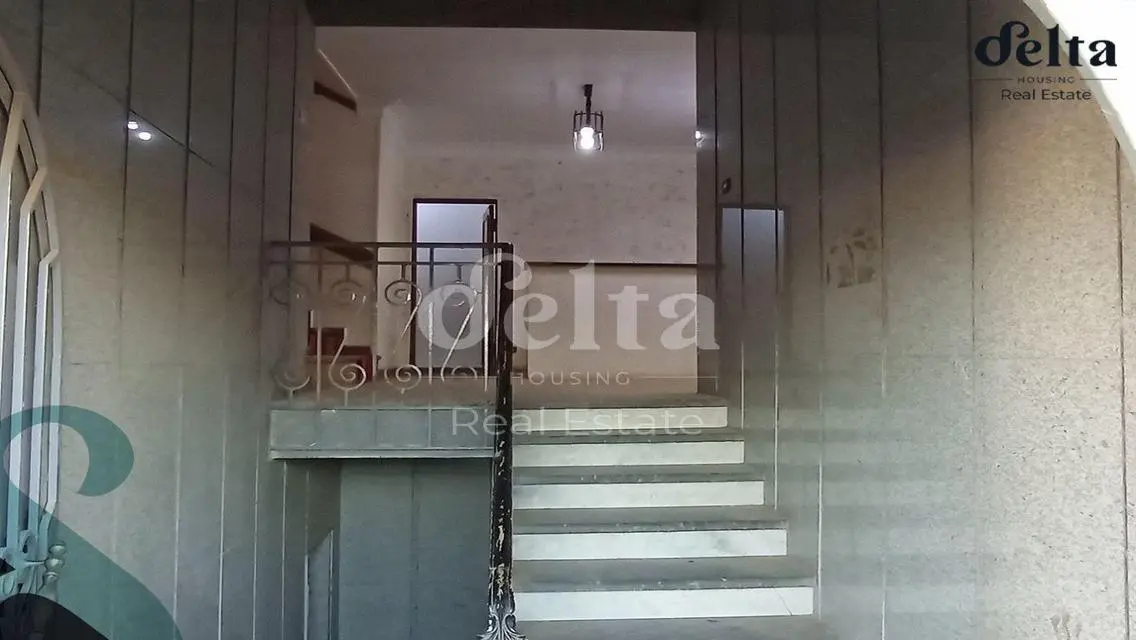 Luxurious Apartment with 70000 Square Meters of Comfort!