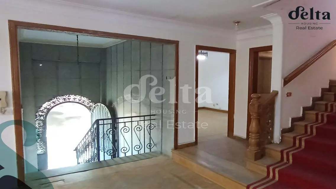 Luxurious Apartment with 70000 Square Meters of Comfort!