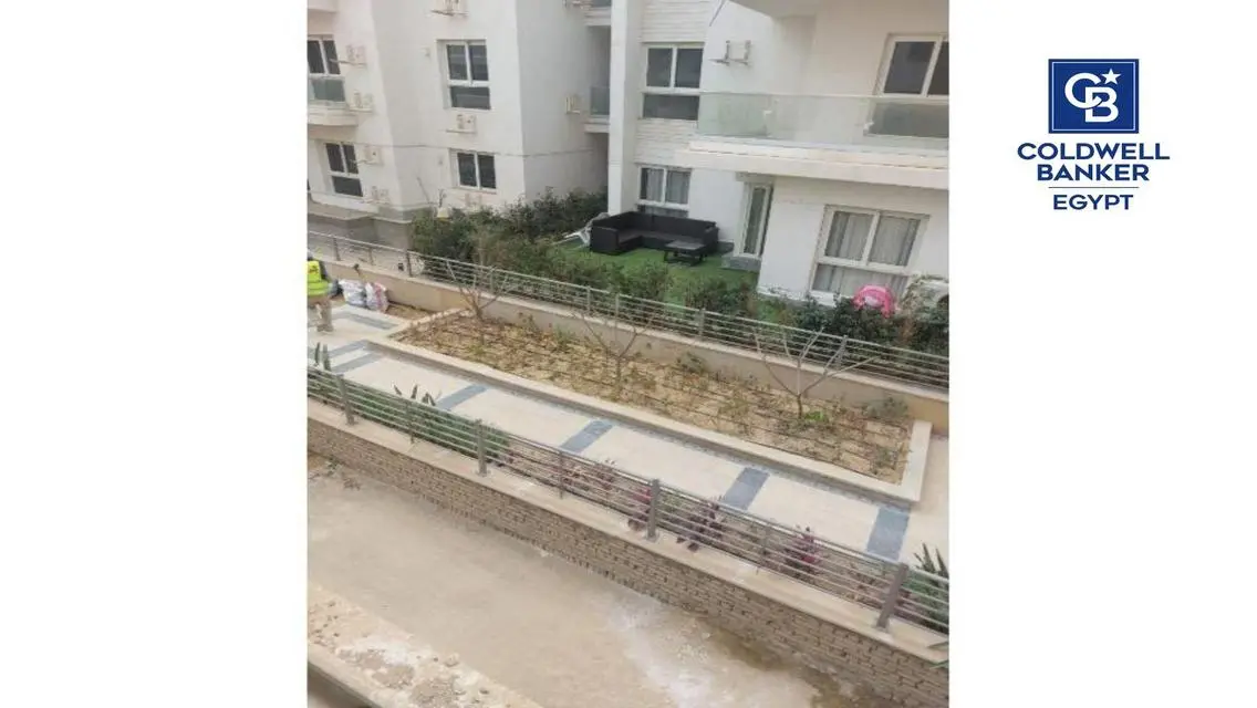 شقة فاخرة مطلة على الجبال في I-CITY Club