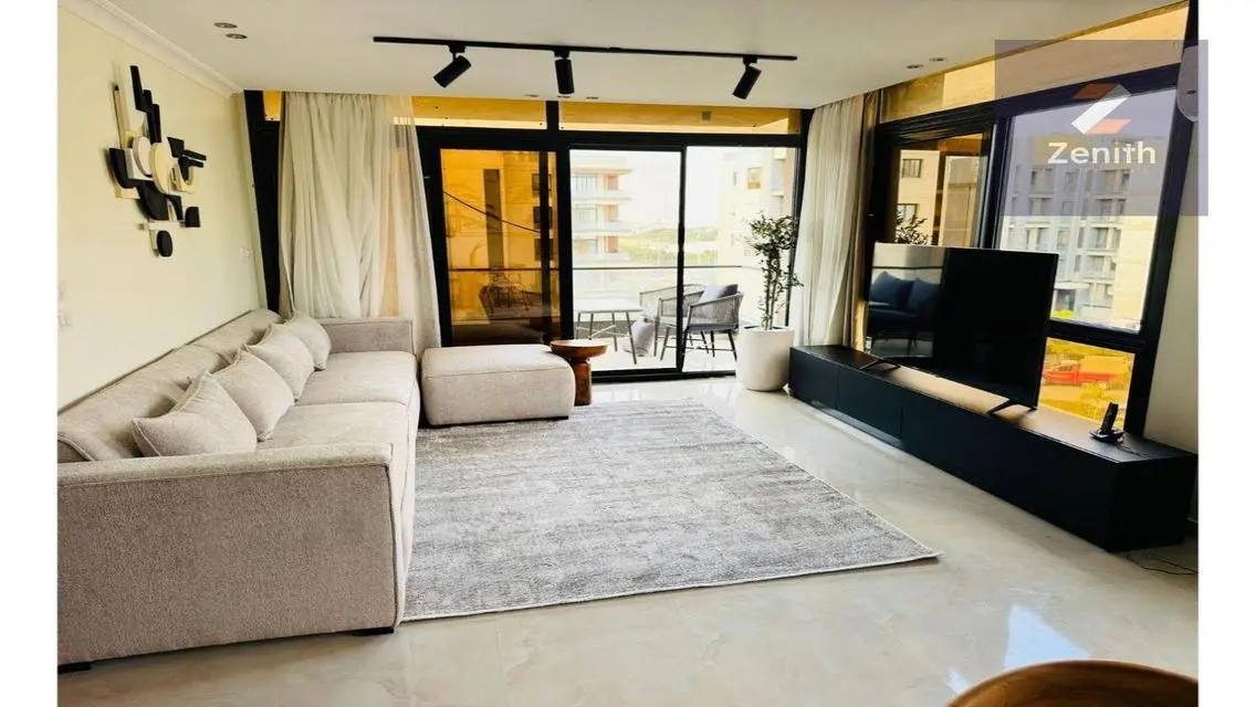 Luxury 140 sqm Apartment in the Heart of the City