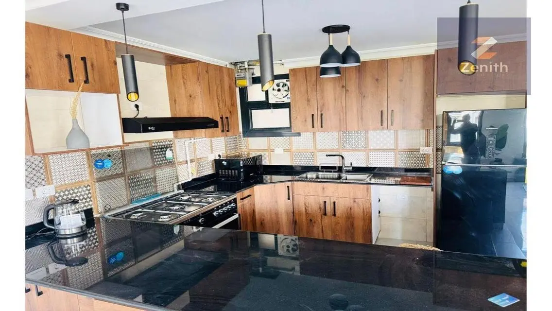 Luxury 140 sqm Apartment in the Heart of the City