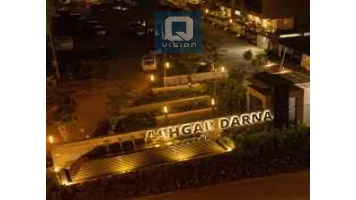 شقة فاخرة للبيع في حى ال50 بالتجهيزات العصرية