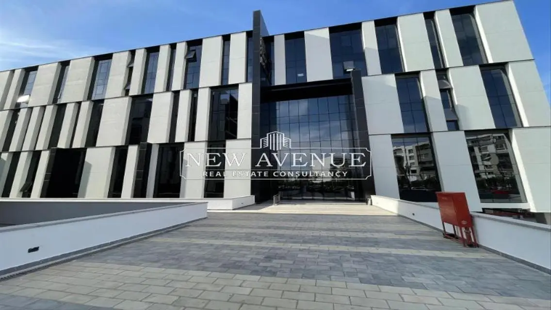 For Sale: 90 m² Office Space - Fully Equipped
