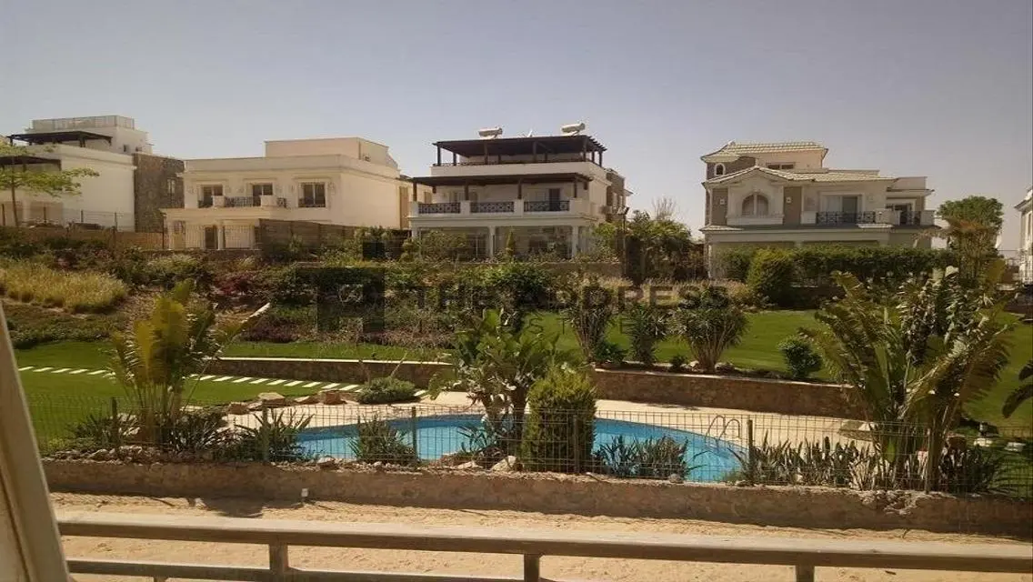 Luxury Villa with Spacious Living and Full Amenities