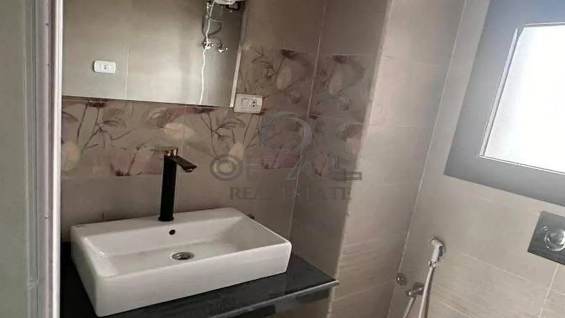 شقة فاخرة للبيع بسعر مميز
