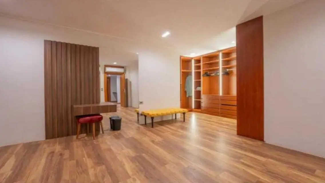 Luxury Apartment for Sale in a Prime Location - 1400 sq. meters