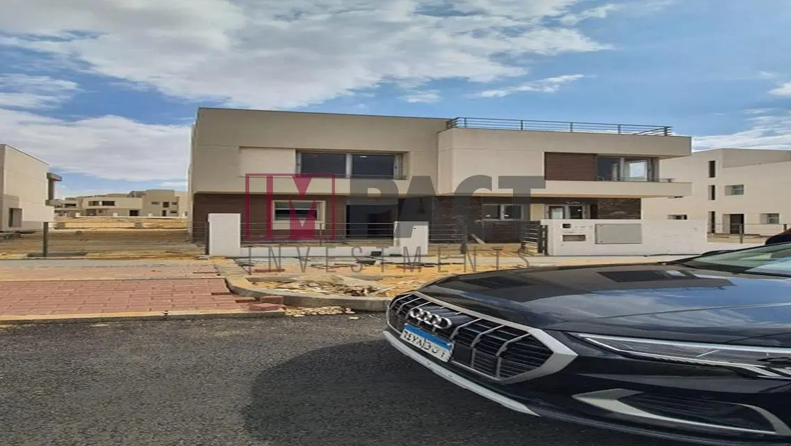 Independent Villa for Sale in Palm Hills - Prime Location