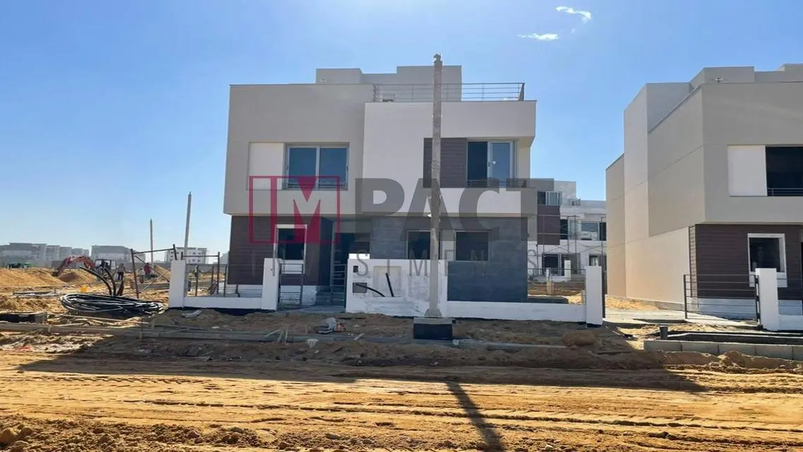 Independent Villa for Sale in Palm Hills - Prime Location