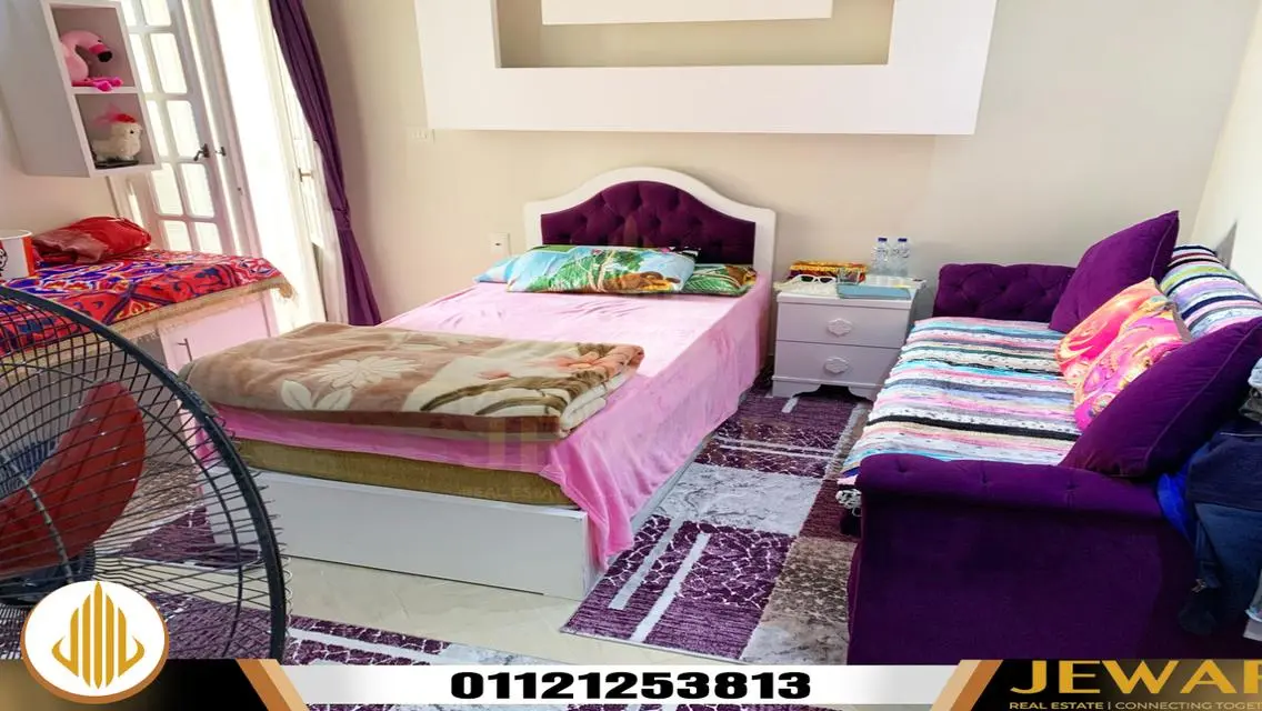 Luxury Apartment with 160 sqm and Balcony