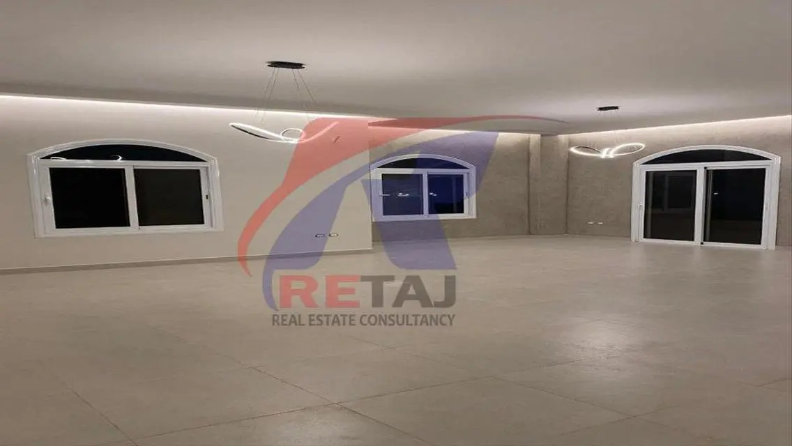 شقة فاخرة للإيجار بسعر 35000 جنيه