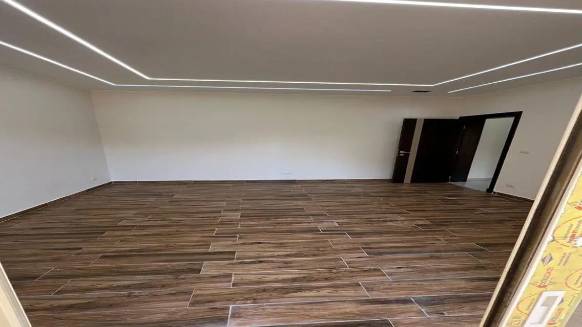 Luxurious 3-Bedroom Apartment with Stunning Views