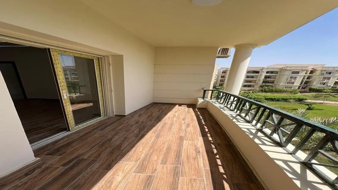 Luxurious 3-Bedroom Apartment with Stunning Views