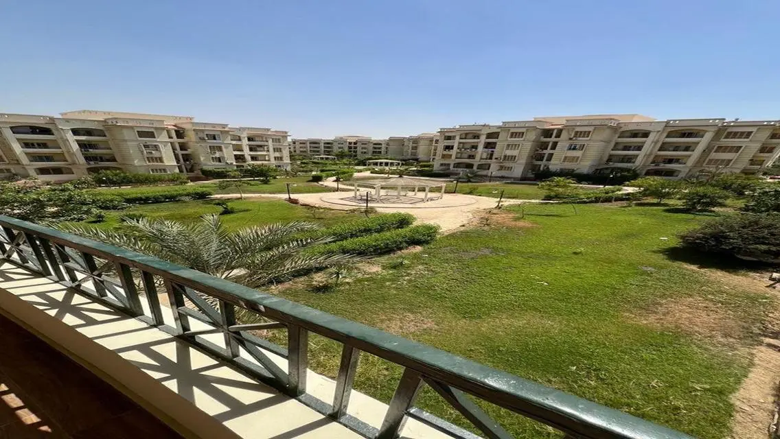 Luxurious 3-Bedroom Apartment with Stunning Views