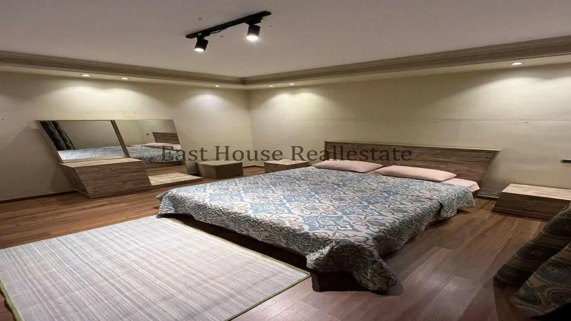 Spacious Luxurious Apartment with Multiple Amenities