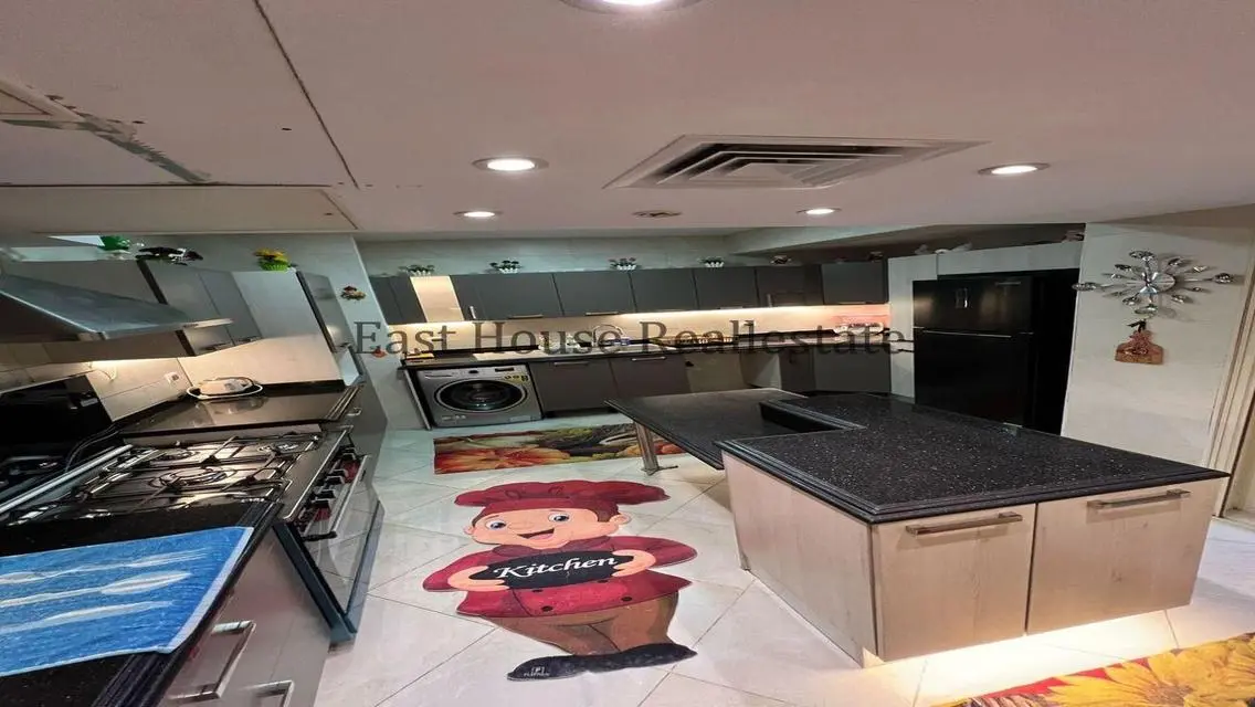 Spacious Luxurious Apartment with Multiple Amenities