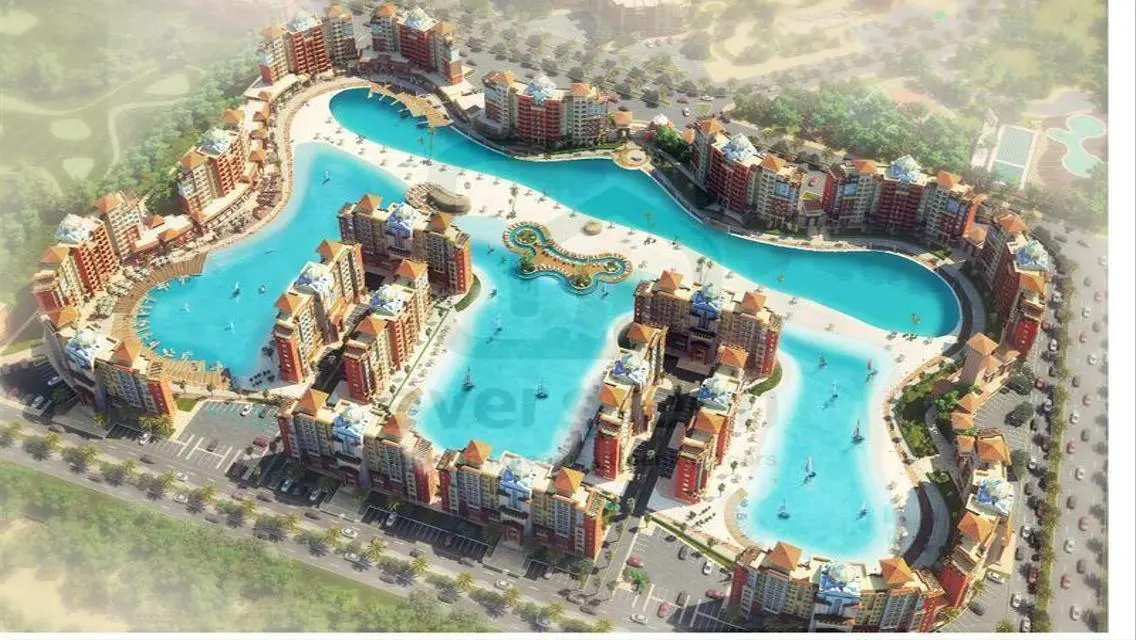 شقة فاخرة مطلة على بحيرات مع جميع وسائل الراحة