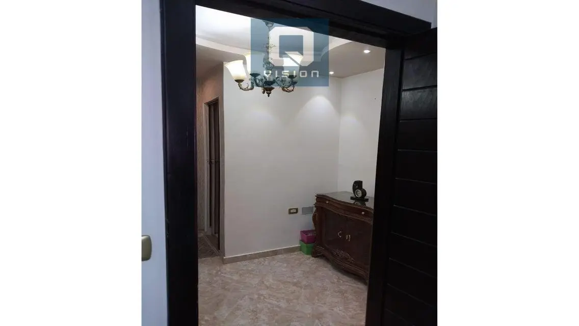 شقة مميزة للإيجار في رؤية 1402