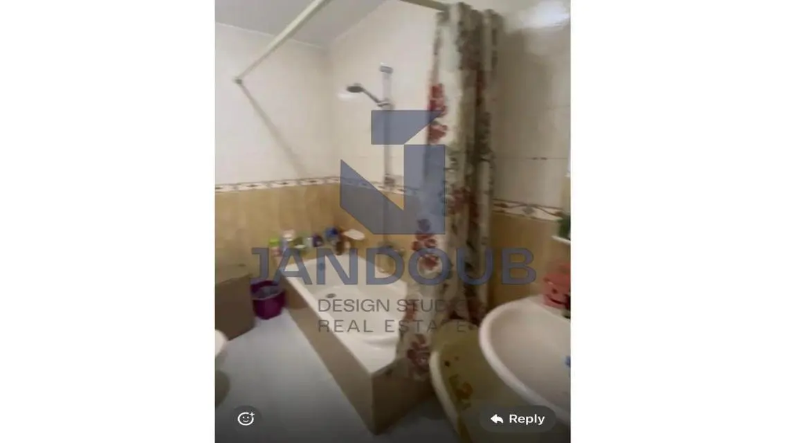 Luxury Apartment with 3 Bedrooms and Security Guard