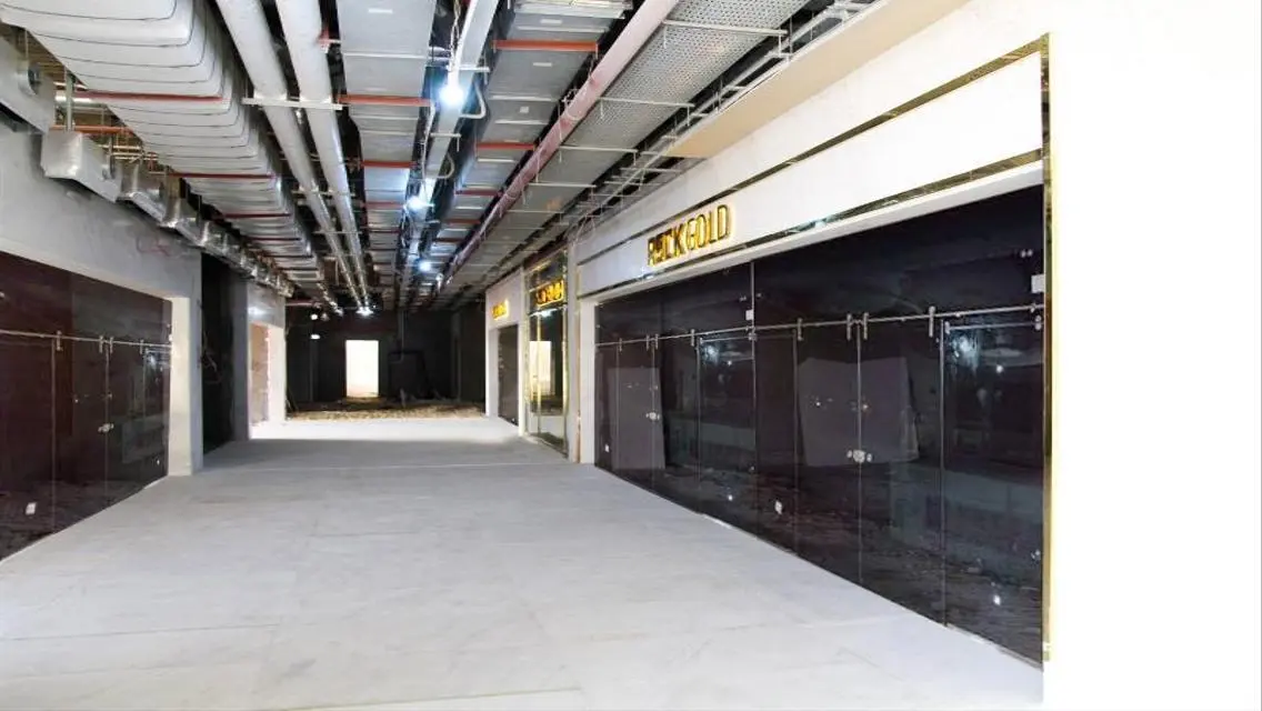 Modern Office 21-7 Available with Great Amenities