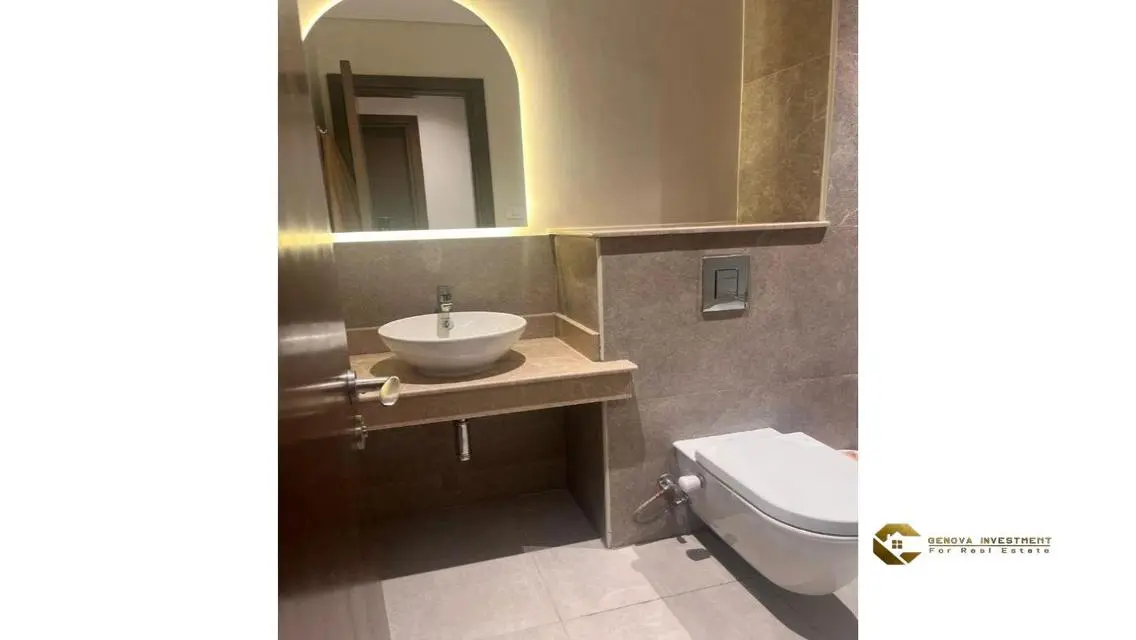 Luxury Apartment for Sale at 60,000 EGP with Balcony and Security