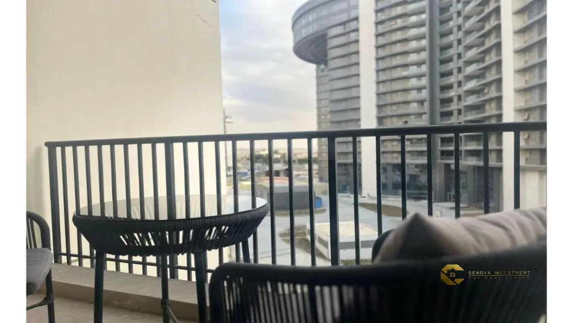 Luxury Apartment for Sale at 60,000 EGP with Balcony and Security