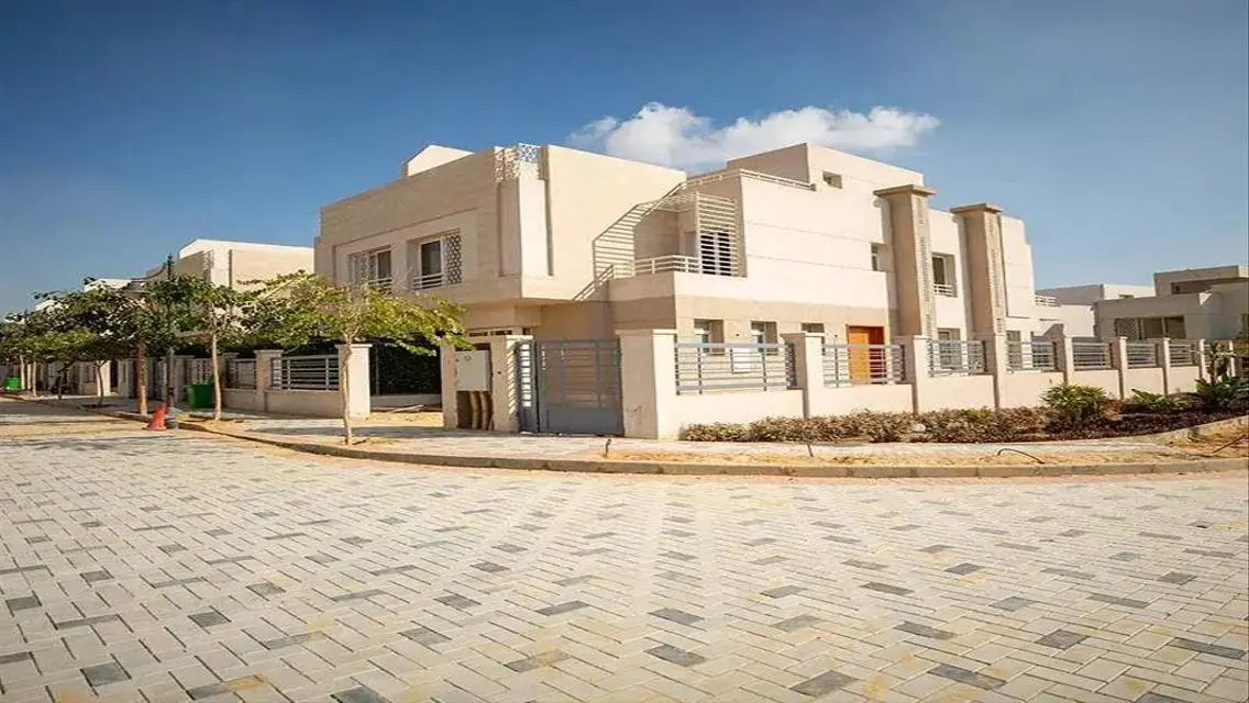 فخامة وراحة في هذا العقار المميز