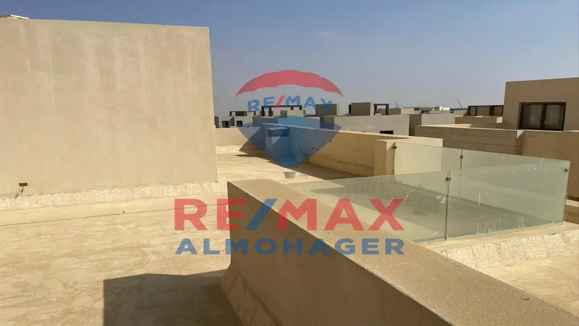 Luxury Apartment with 240 sqm and Stunning View