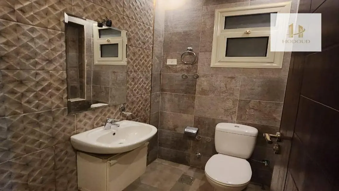 Luxury Apartment for Rent at 25,000 EGP in a Prime Location