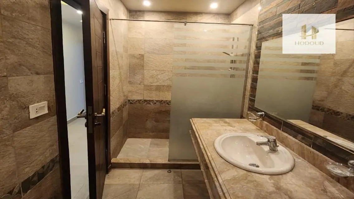 Luxury Apartment for Rent at 25,000 EGP in a Prime Location
