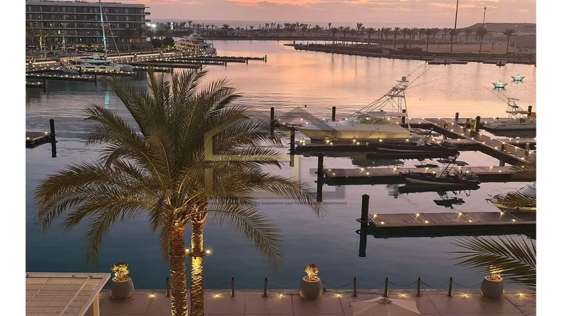 Luxurious Apartment with Ample Space and Stunning Views