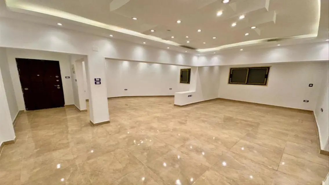 Luxury Villa for Sale with Spacious Amenities