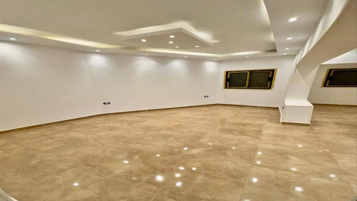 Luxury Villa for Sale with Spacious Amenities