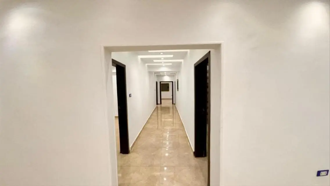 Luxury Villa for Sale with Spacious Amenities