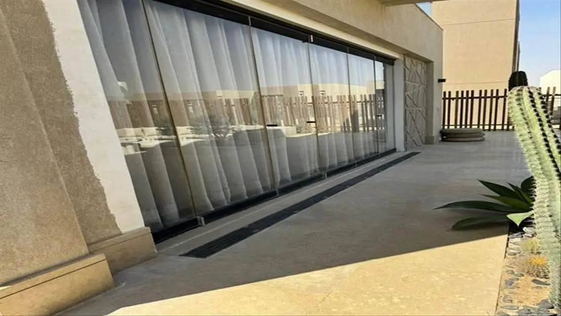 Luxurious Villa for Sale in Prime Location