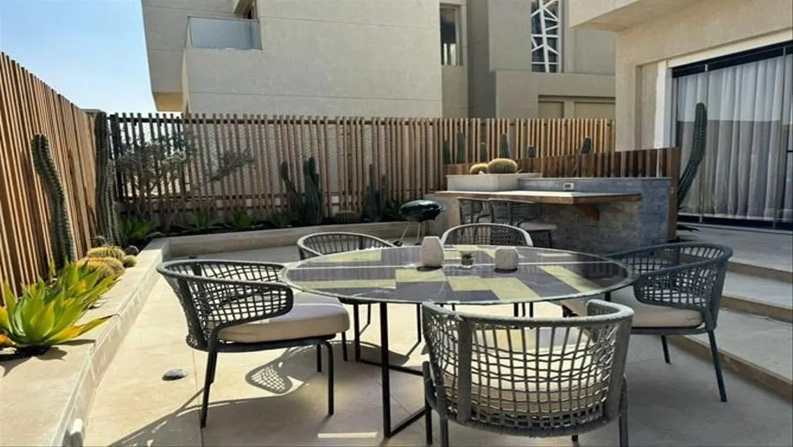 Luxurious Villa for Sale in Prime Location