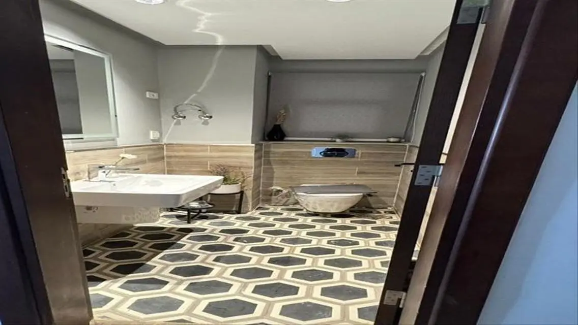 Luxurious Villa for Sale in Prime Location