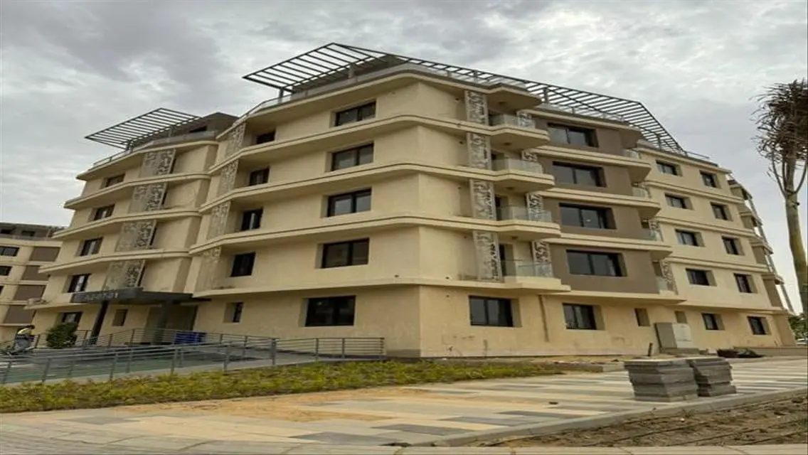 Luxurious Villa for Sale in Prime Location