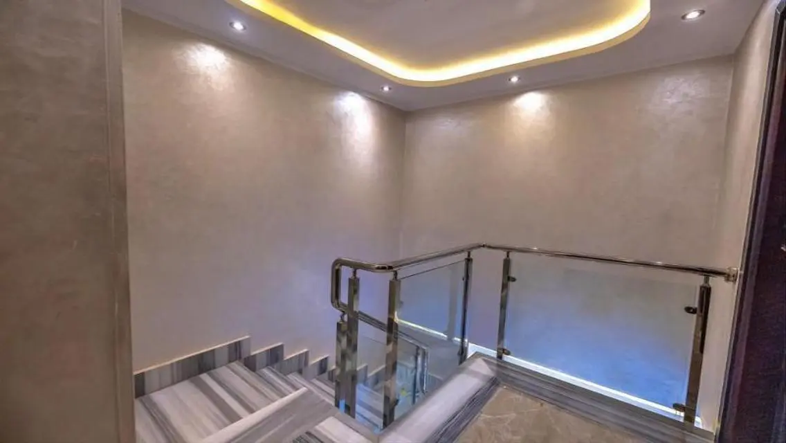 Luxurious Villa for Sale with Multiple Amenities