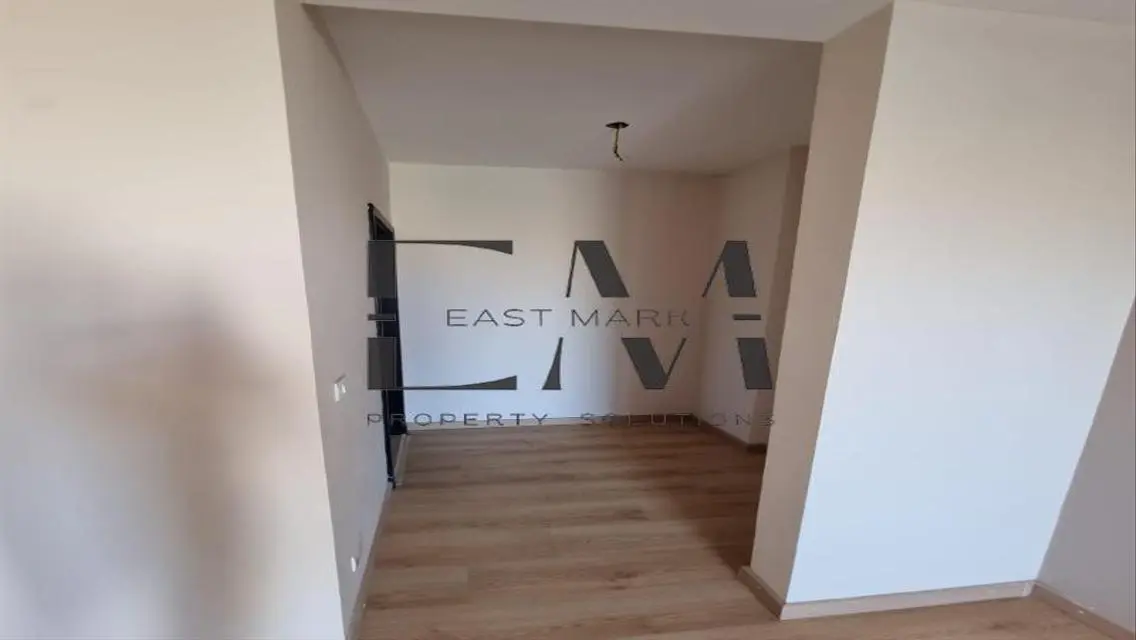 Stunning Glass Room for Sale