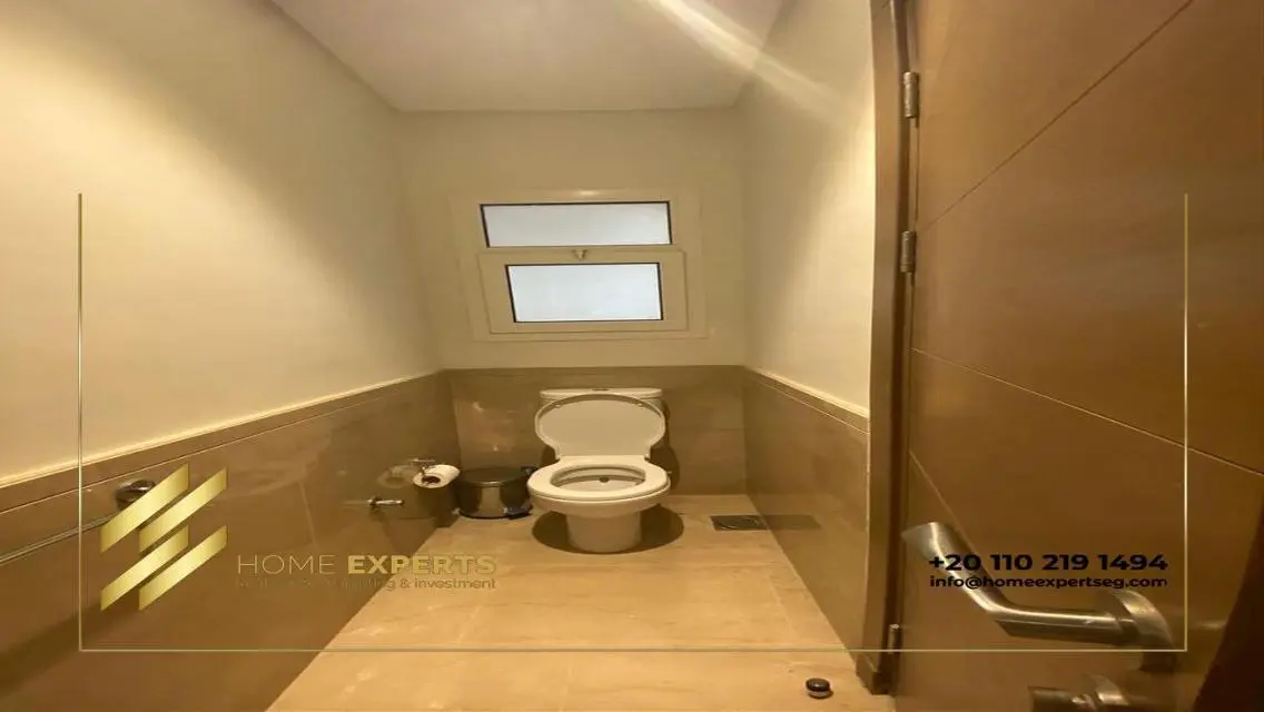Luxury Apartment for Sale with Balcony and Swimming Pool in Prime Location