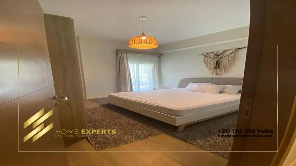 Luxury Apartment for Sale with Balcony and Swimming Pool in Prime Location